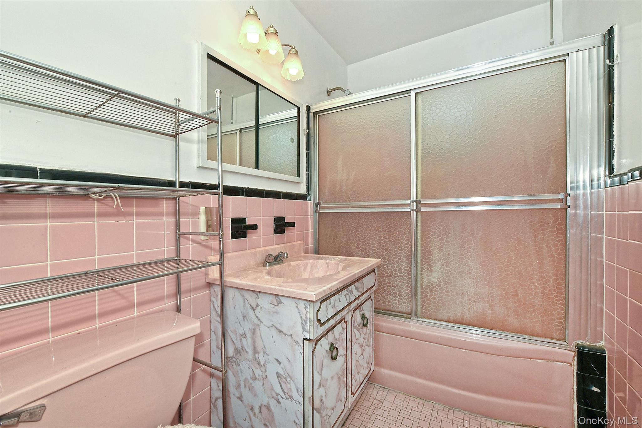 3617 Laconia Avenue, Bronx, NY 10469