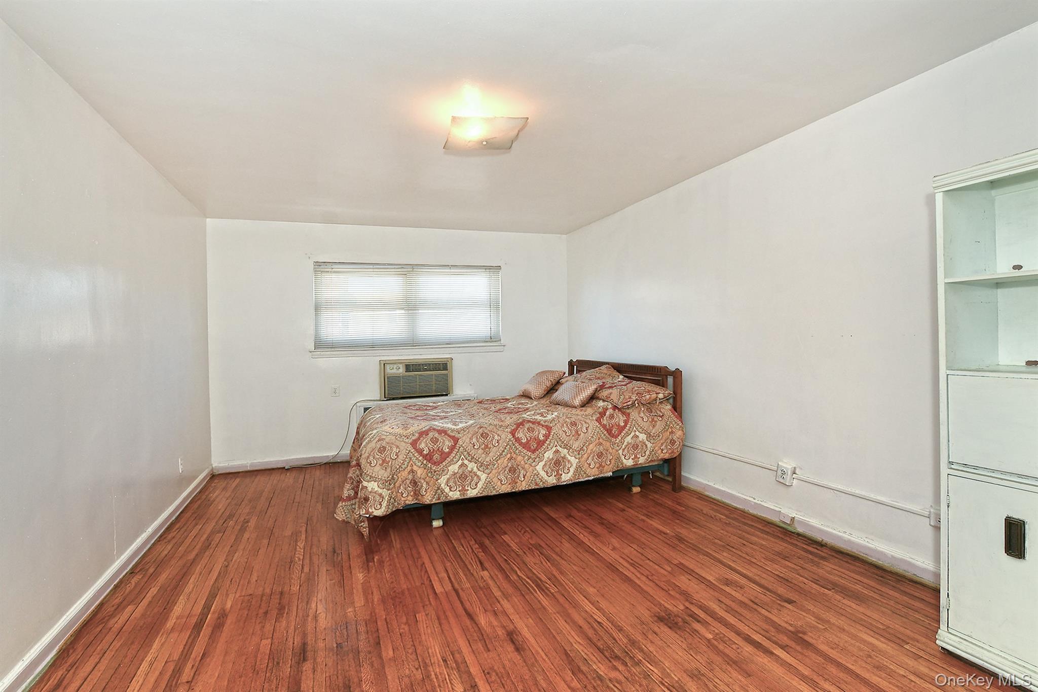 3617 Laconia Avenue, Bronx, NY 10469