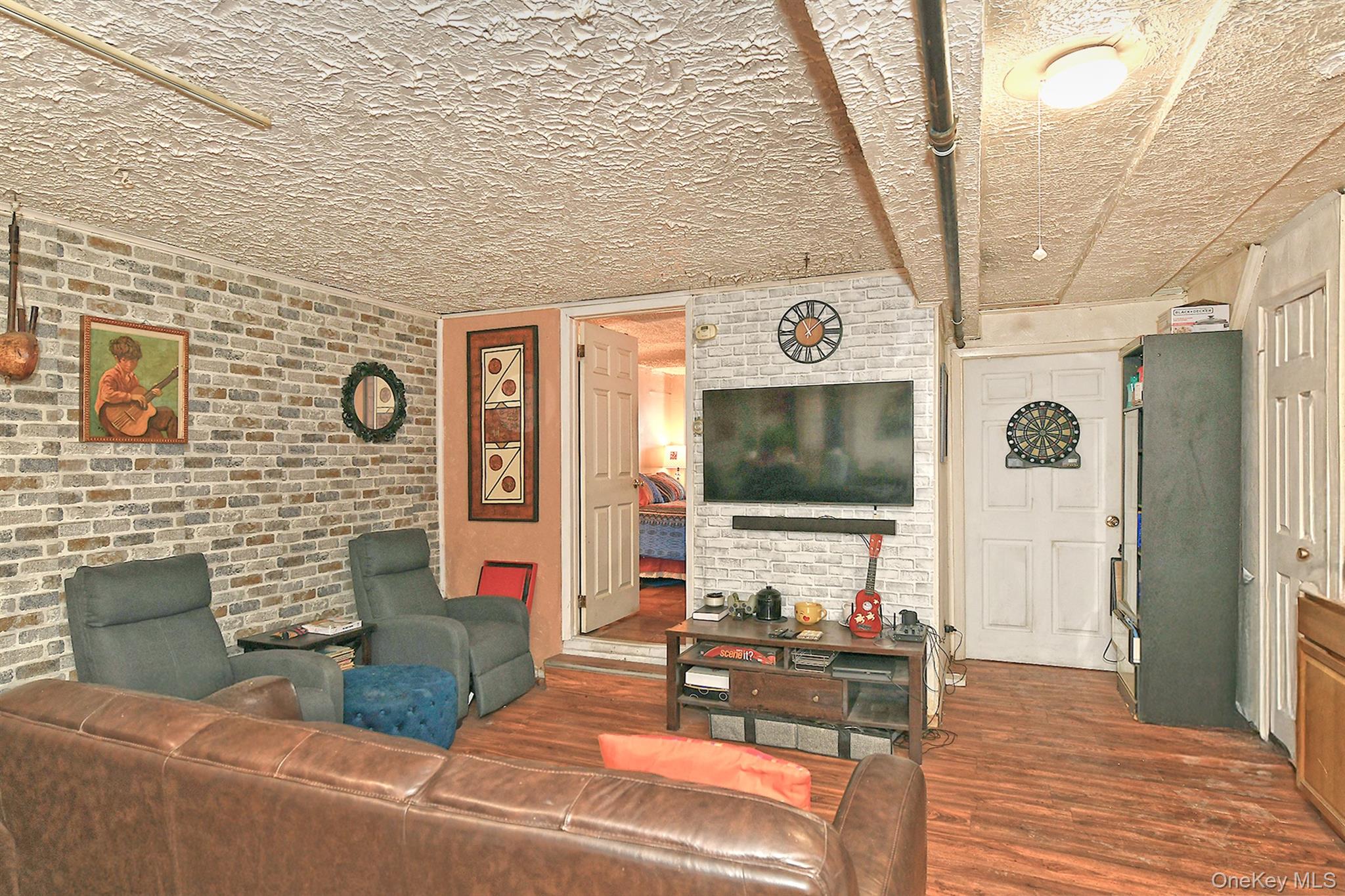 3617 Laconia Avenue, Bronx, NY 10469