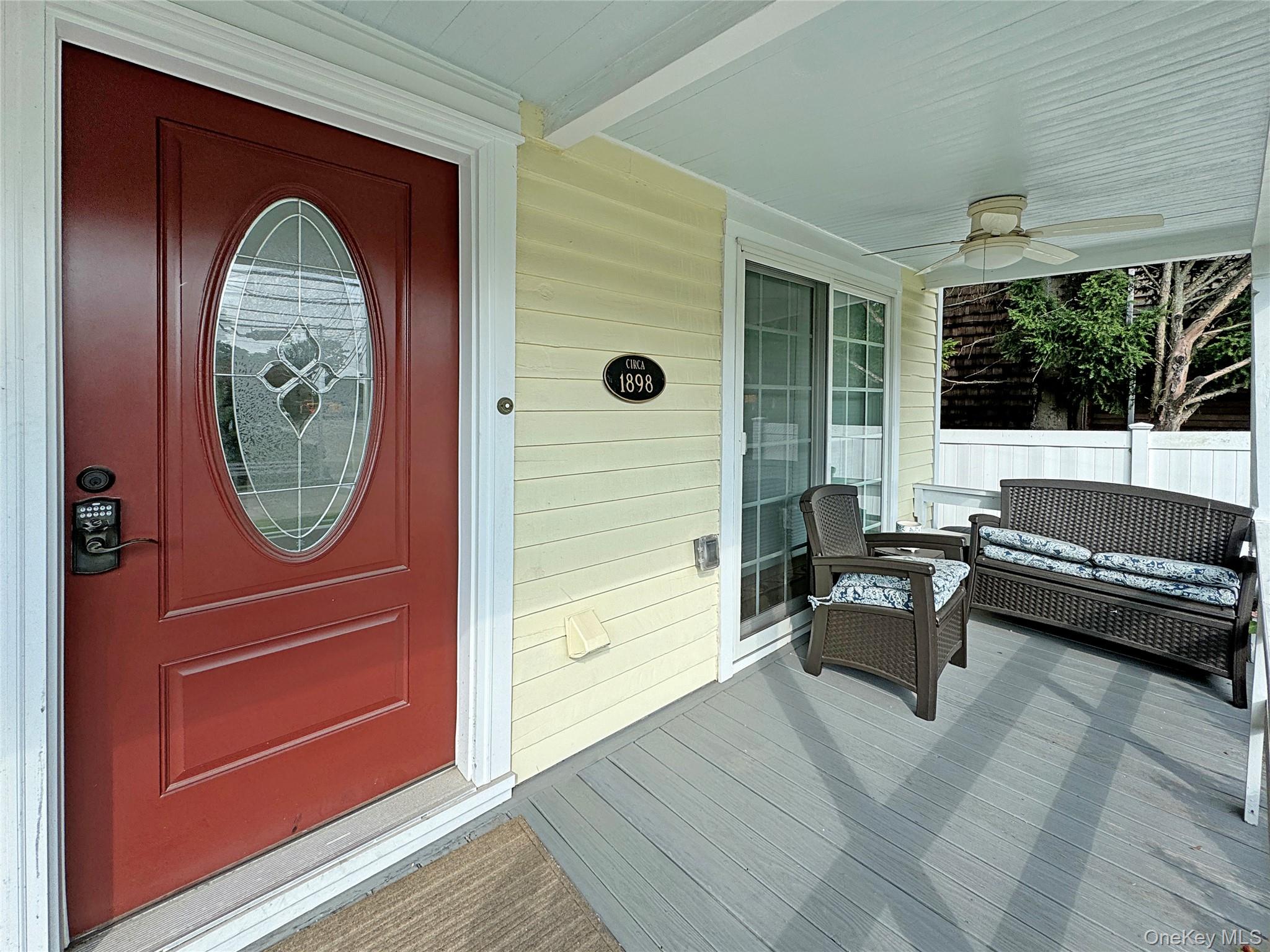 471 Main Street, Northport, NY 11768