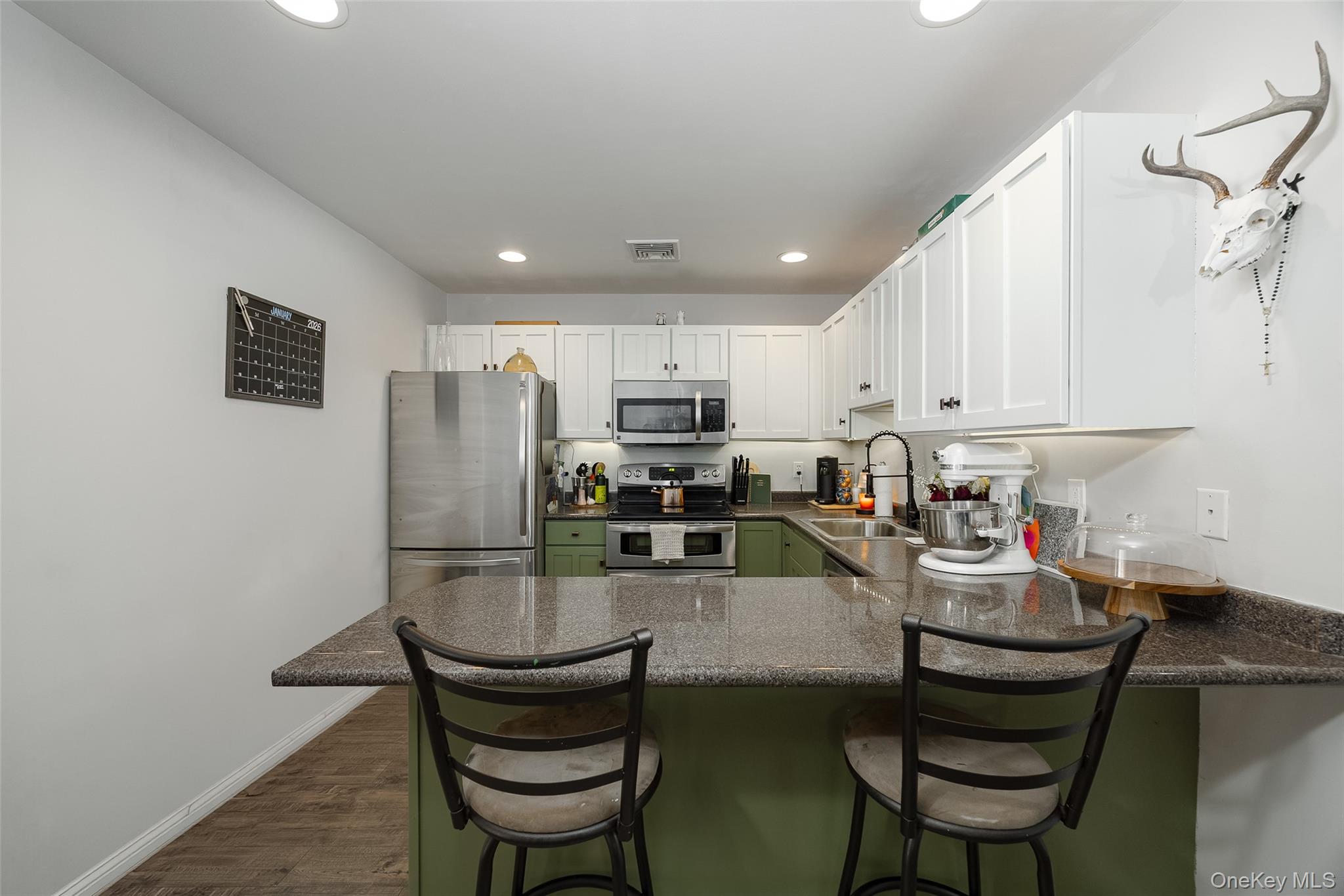 787 Gregory Court, Highland, NY 12528