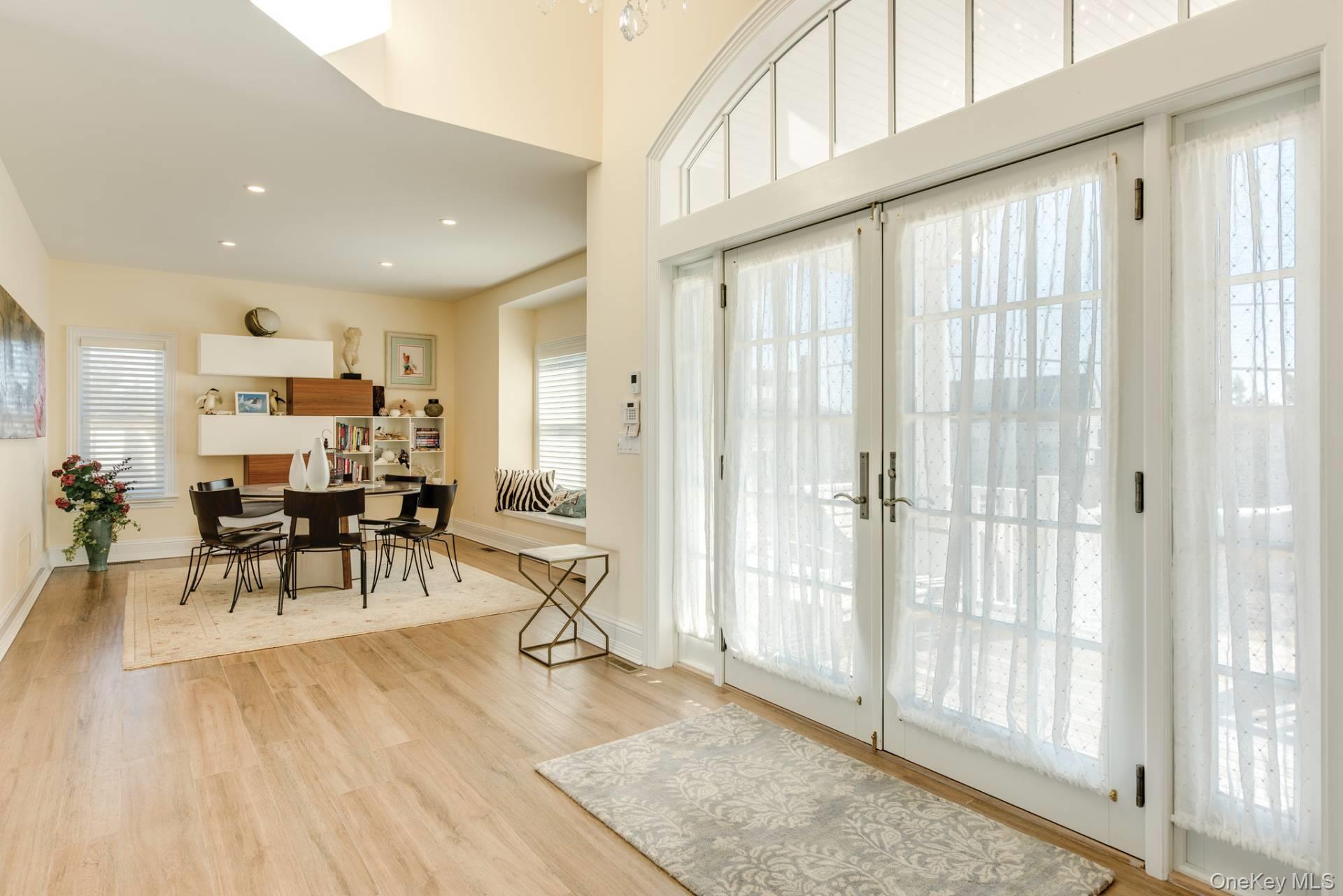 81 Cold Spring Point Road, Southampton, NY 11968