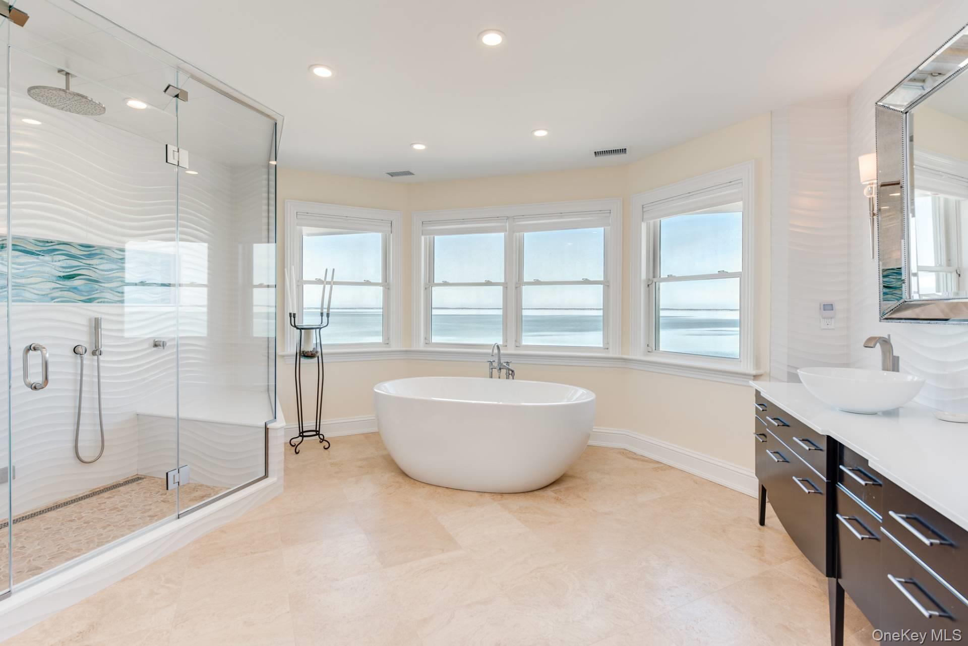 81 Cold Spring Point Road, Southampton, NY 11968