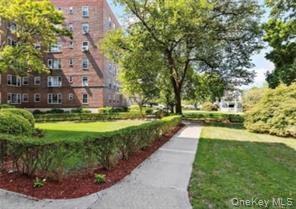 220 Pelham Road # 5E, New Rochelle, NY 10805