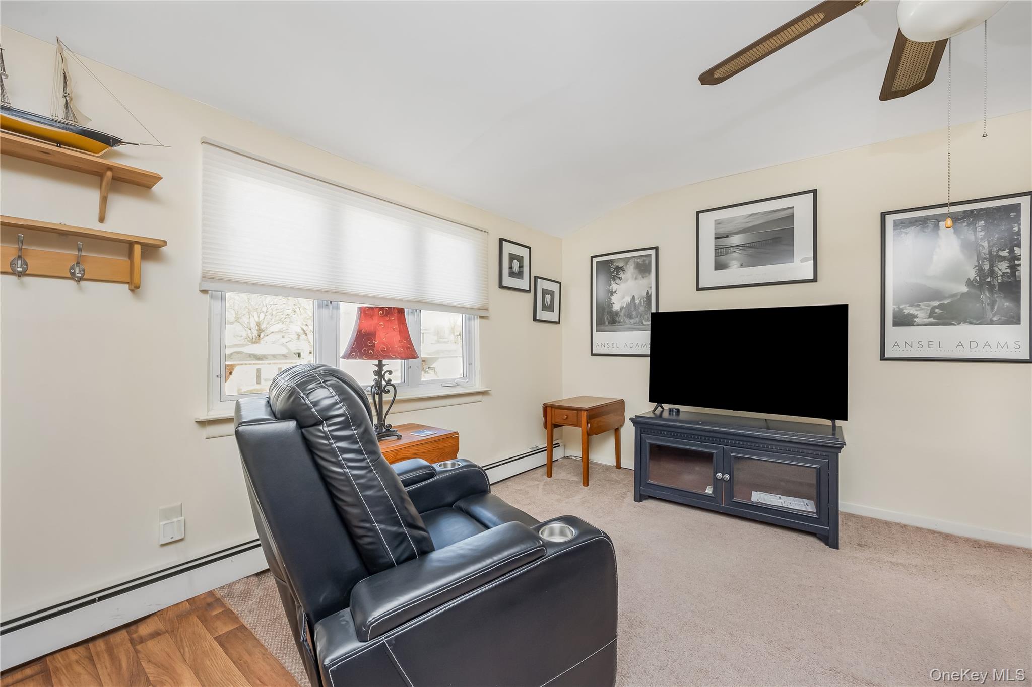 10 Leanore Drive, Farmingdale, NY 11735