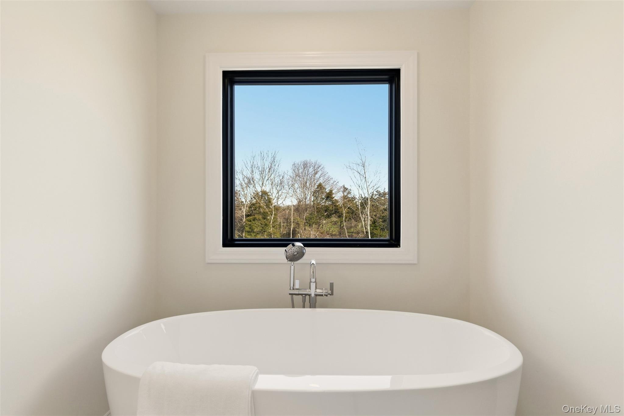 62 Tuthills Lane, Jamesport, NY 11901