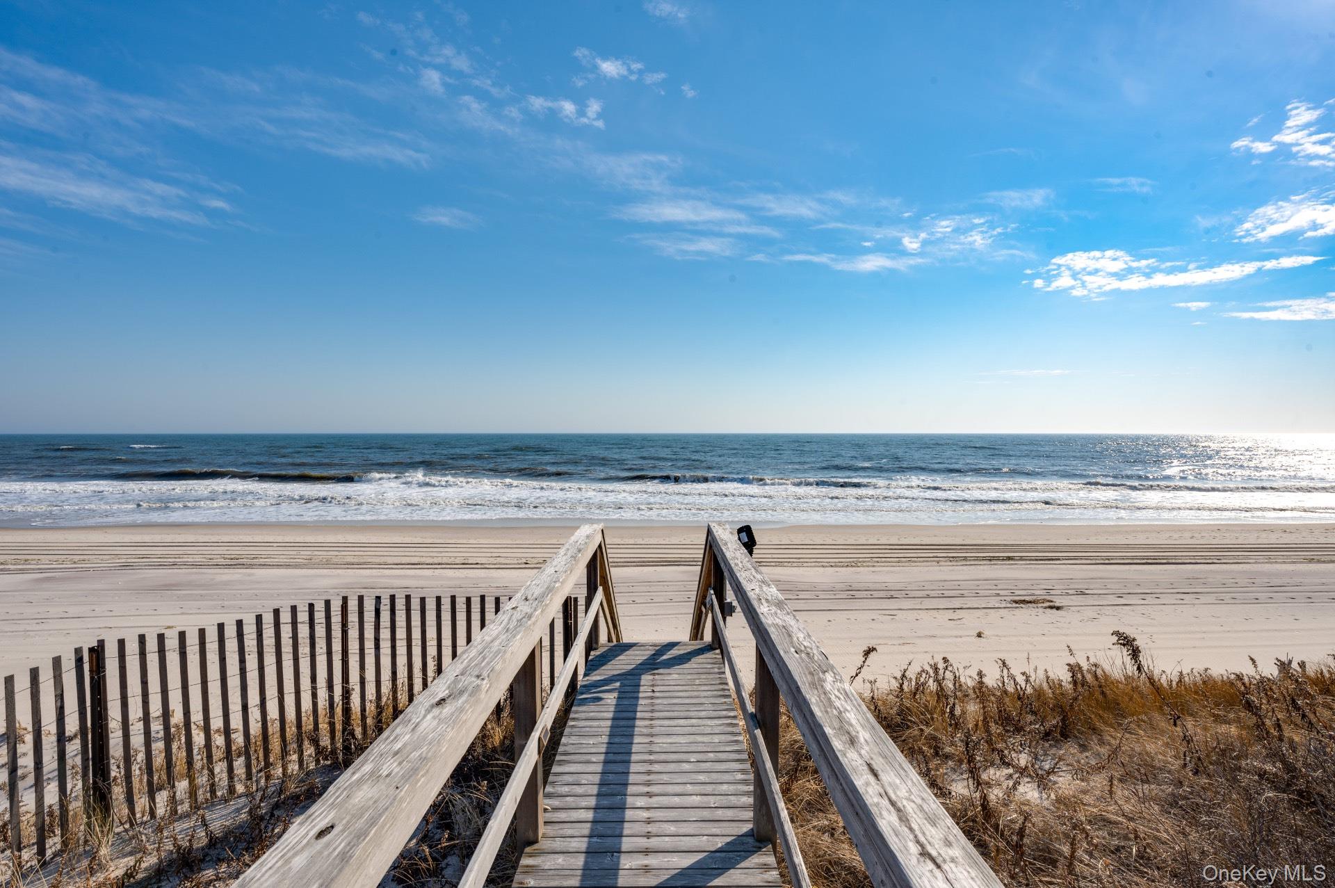 40 Dune Road, Hampton Bays, NY 11946