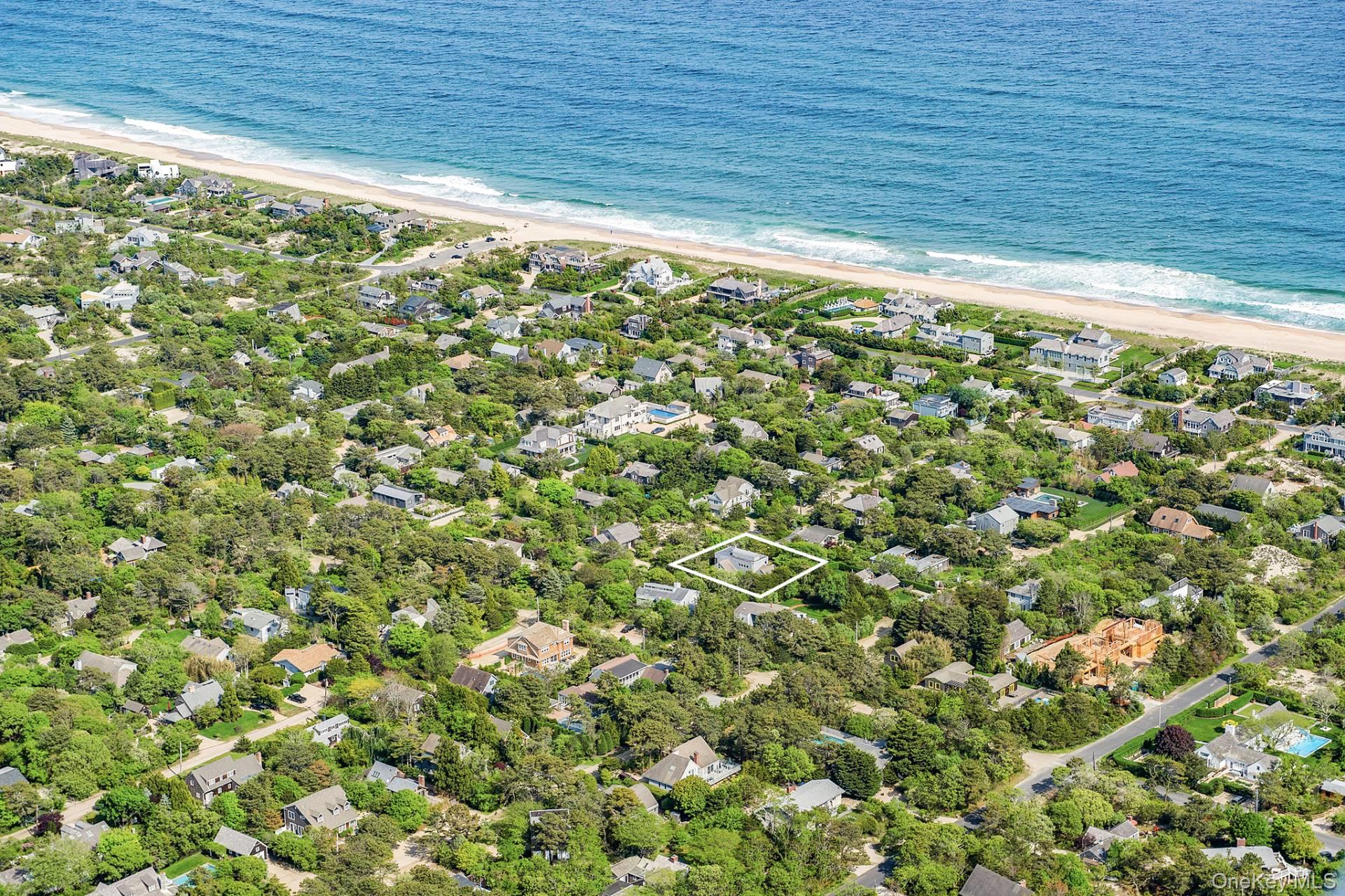 54 Gardiner Drive, Amagansett, NY 11930