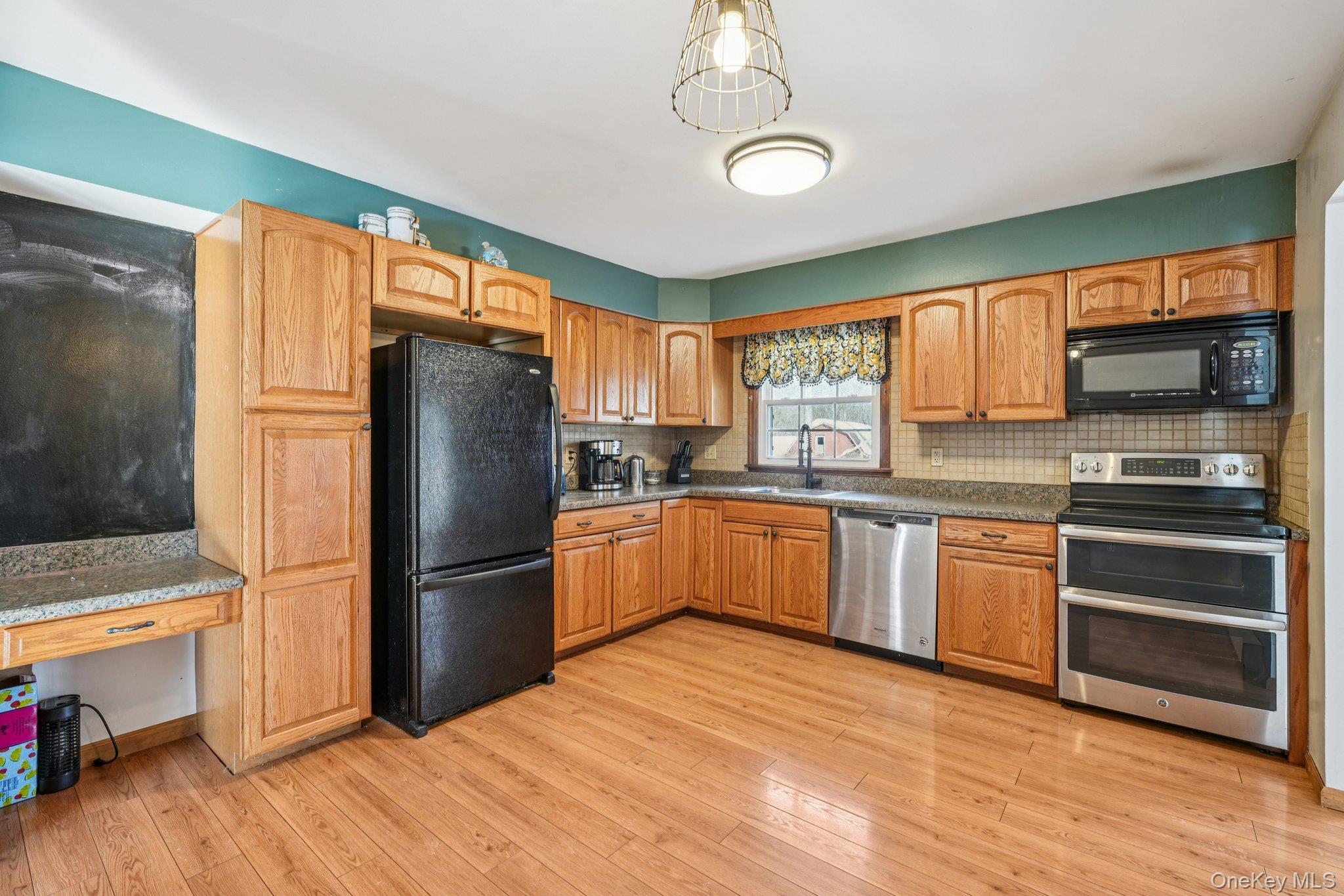 54 Blossom Lane, Wallkill, NY 12589