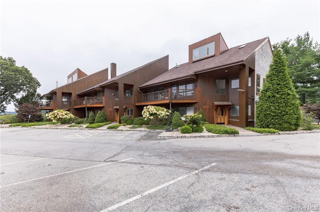 301 Old Tarrytown Road, White Plains, NY 10603