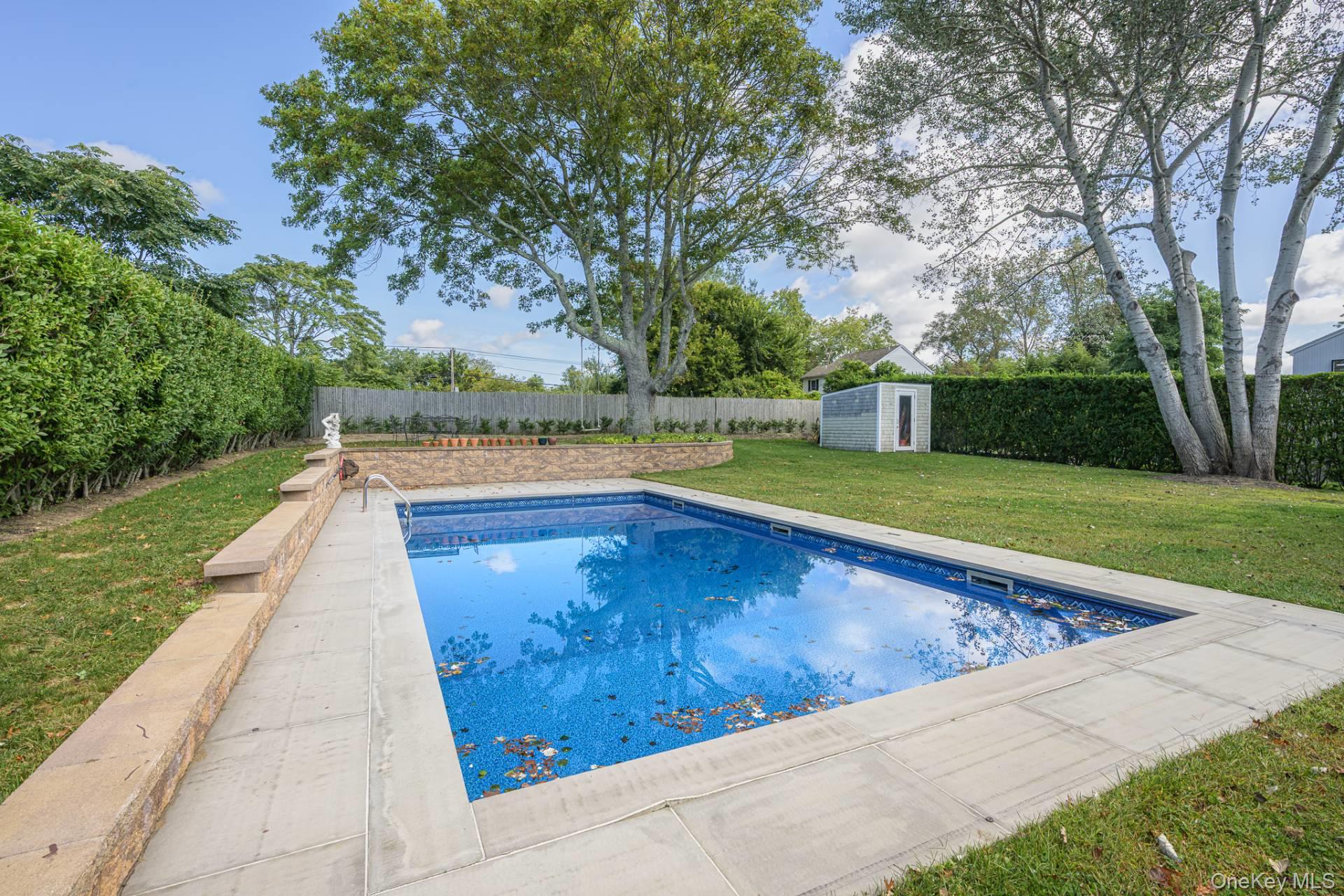 27 Landing Lane, Southampton, NY 11968