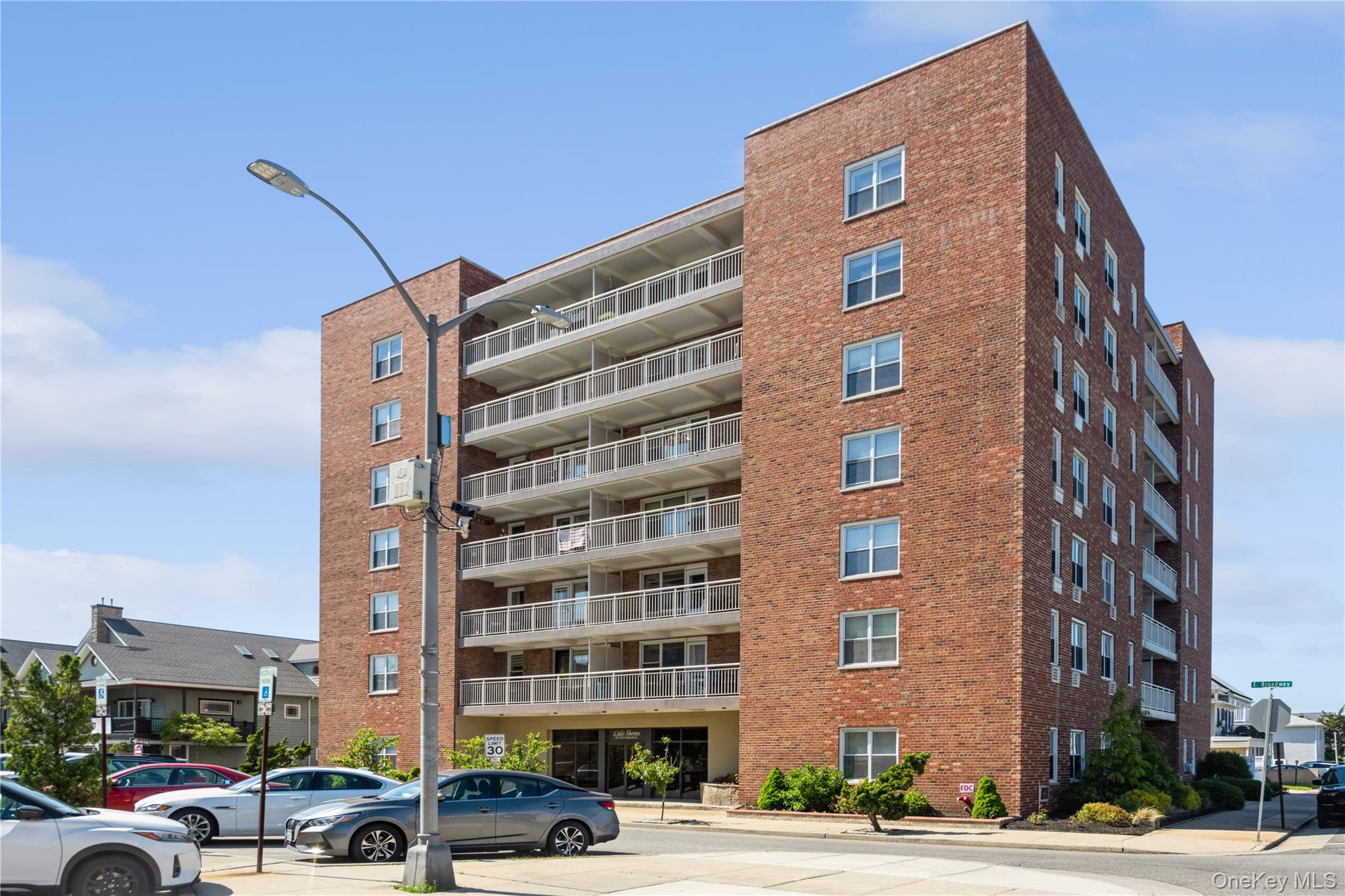 855 E Broadway # LD, Long Beach, NY 11561