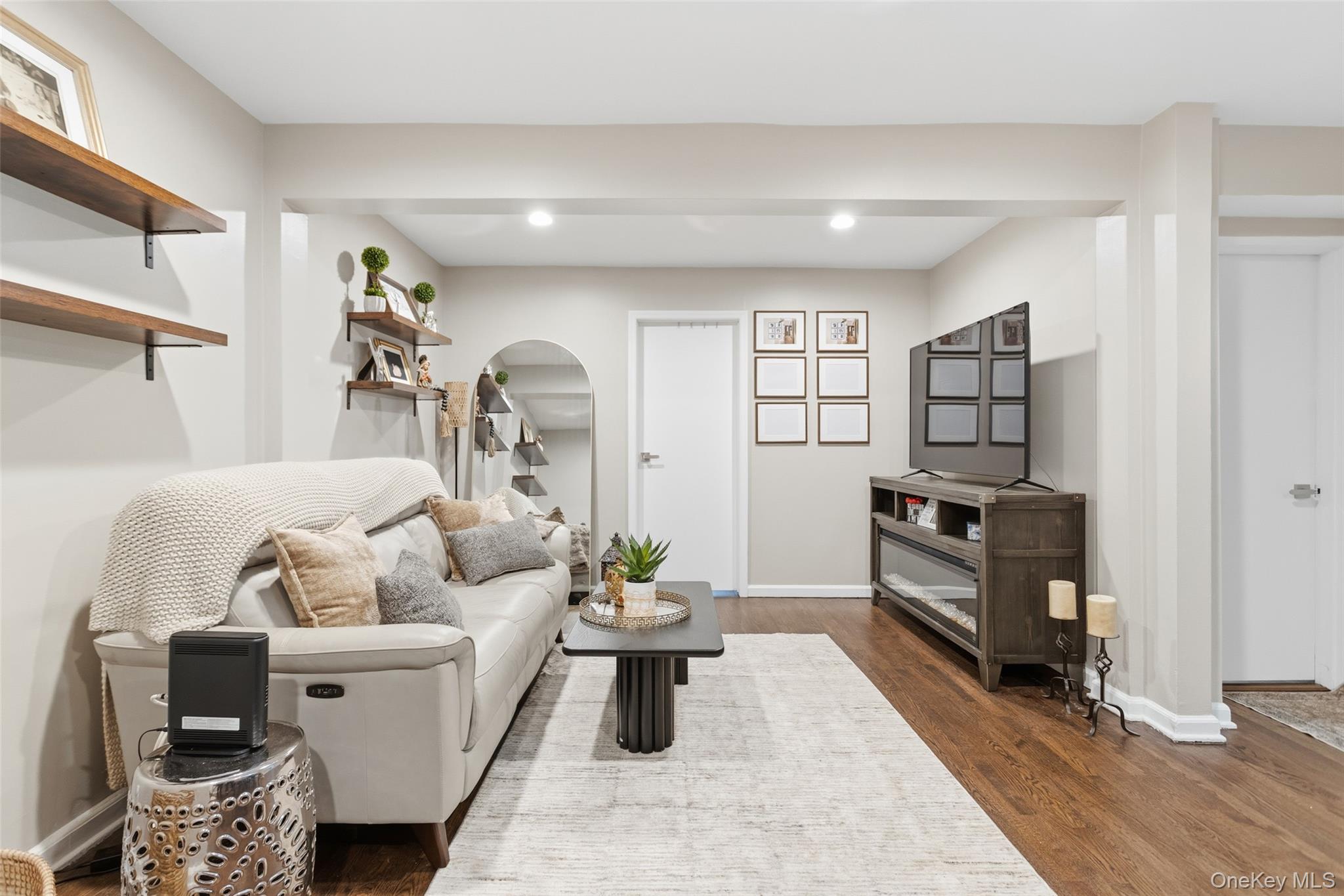 154 Ravine Avenue # 1D, Yonkers, NY 10701