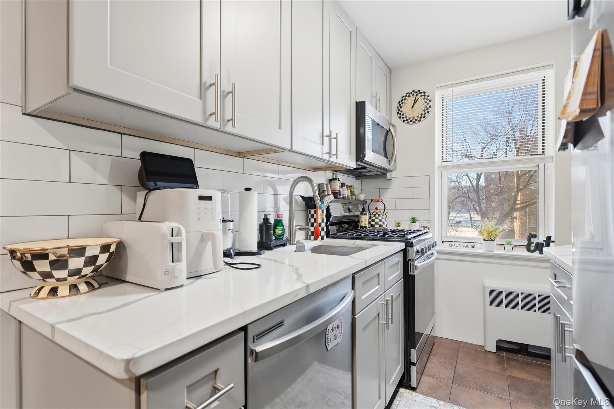 154 Ravine Avenue # 1D, Yonkers, NY 10701