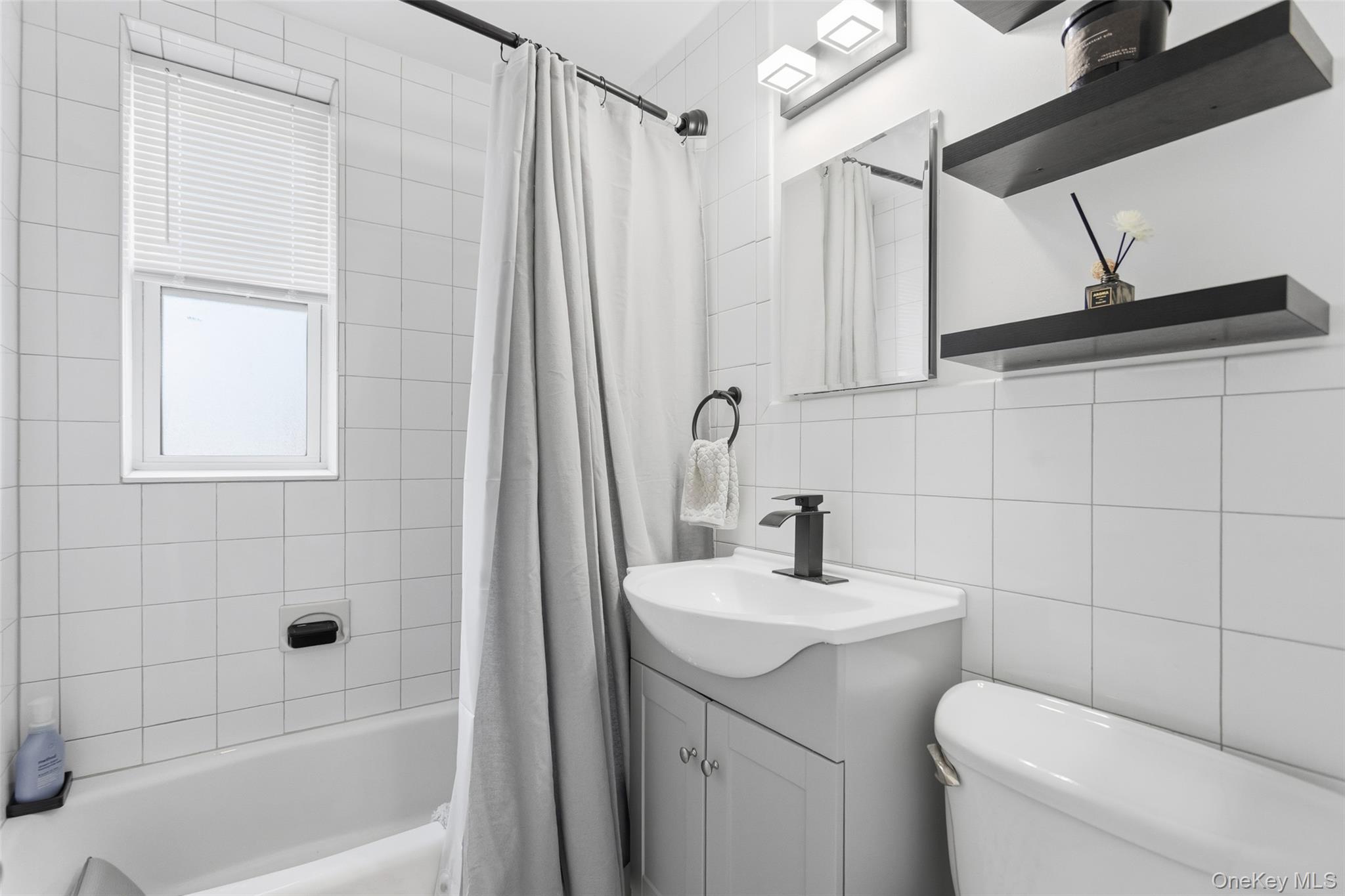 154 Ravine Avenue # 1D, Yonkers, NY 10701