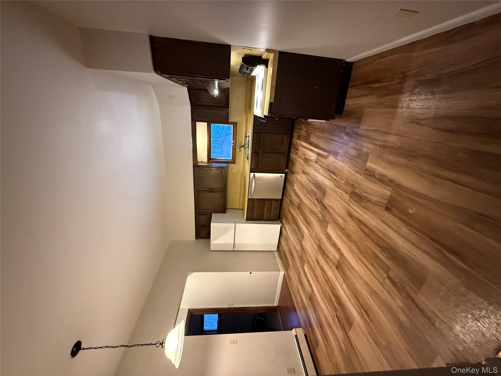 90 W Main Street, Walden, NY 12586