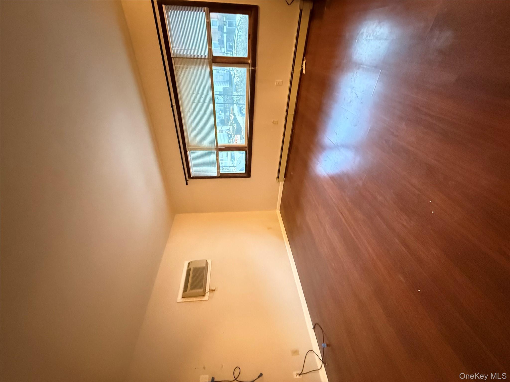 90 W Main Street, Walden, NY 12586