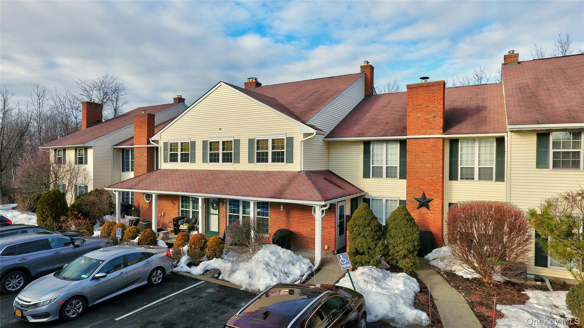 60 The Rise, Warwick, NY 10990