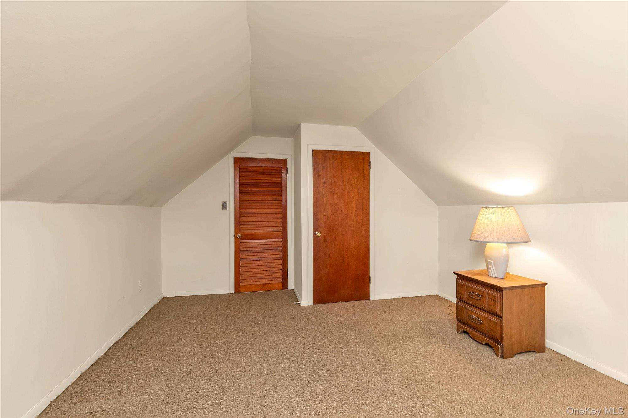 20 Hunter Avenue, Valley Stream, NY 11580