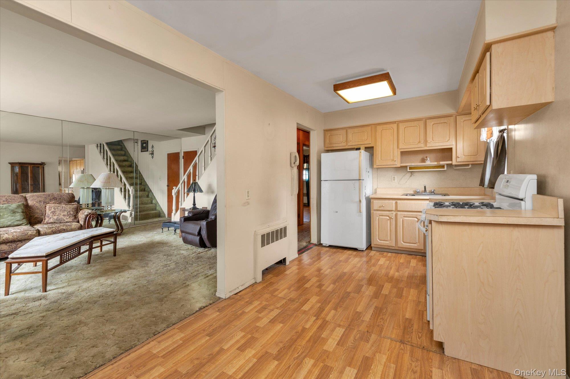 20 Hunter Avenue, Valley Stream, NY 11580