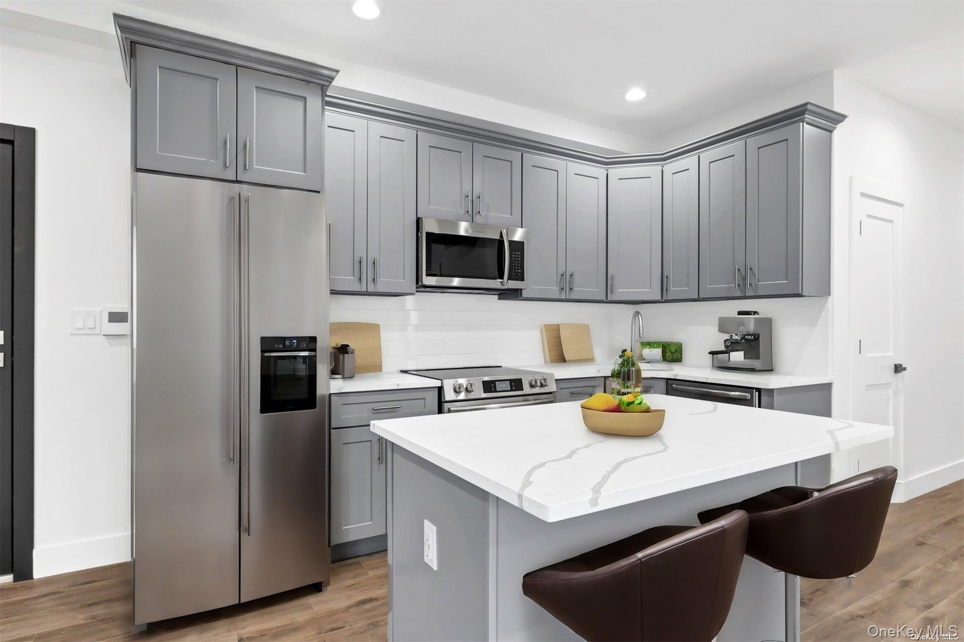 533 Greenwich Street # 1D, Hempstead, NY 11550