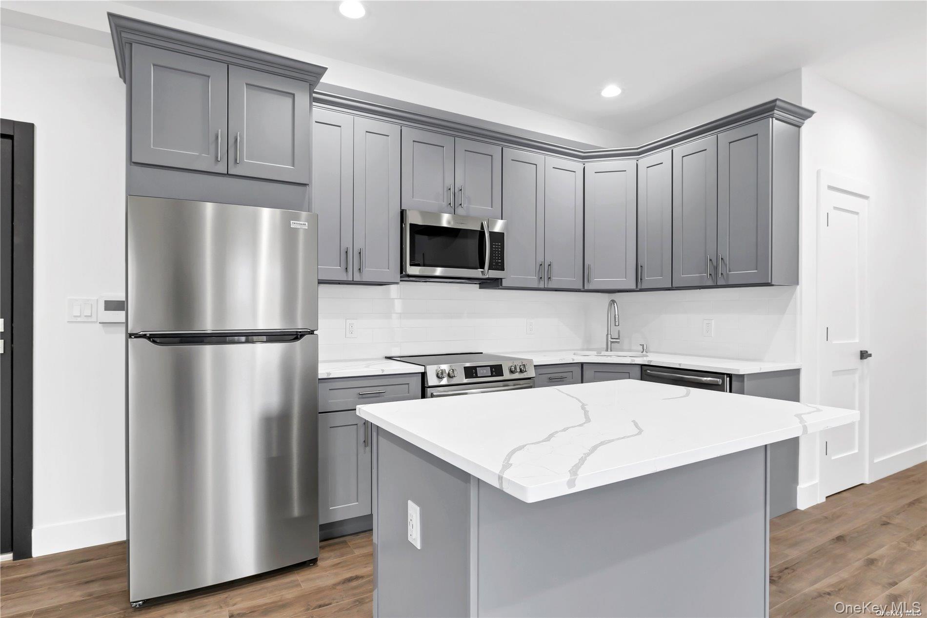 533 Greenwich Street # 1D, Hempstead, NY 11550