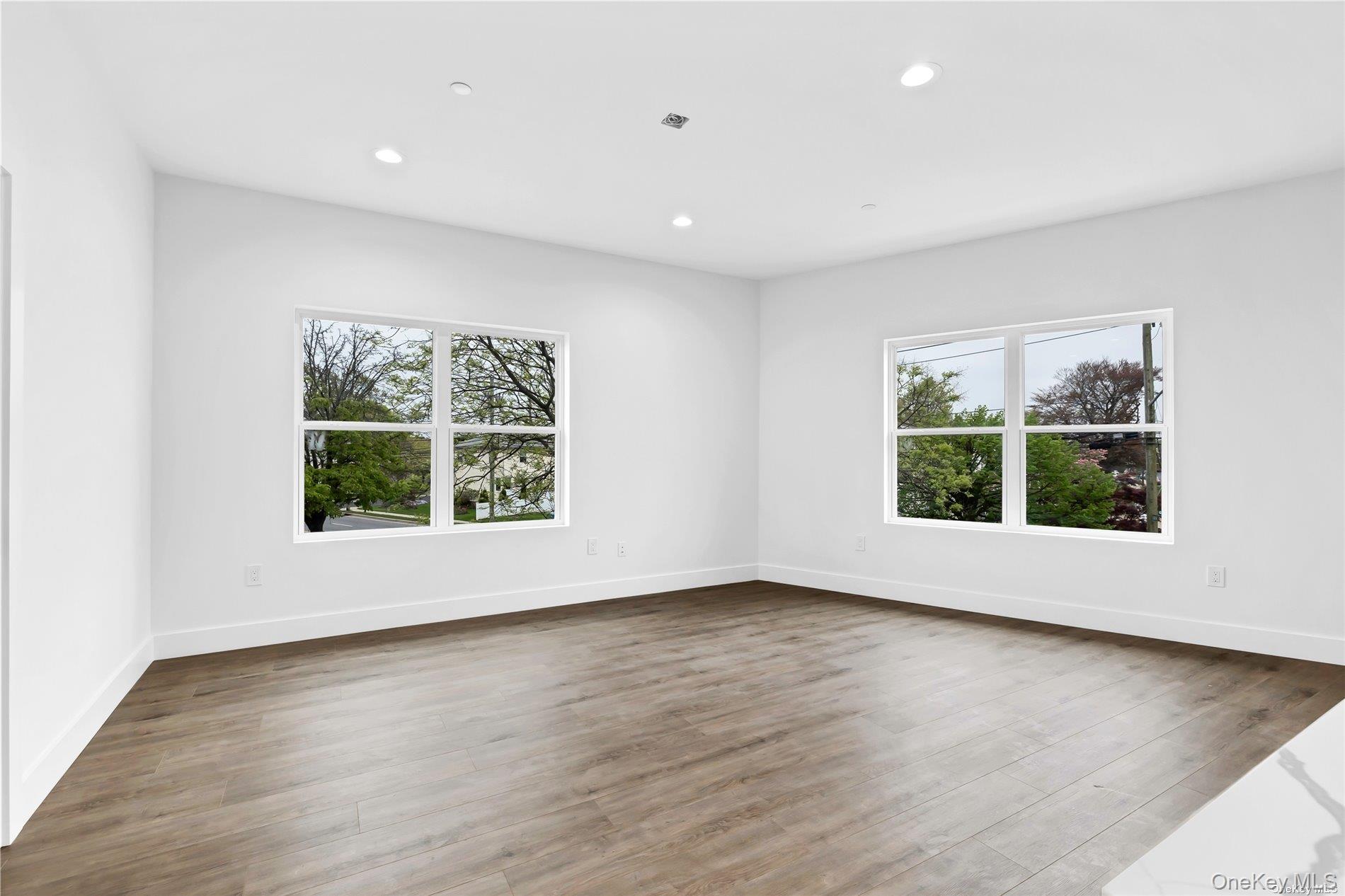 533 Greenwich Street # 1D, Hempstead, NY 11550