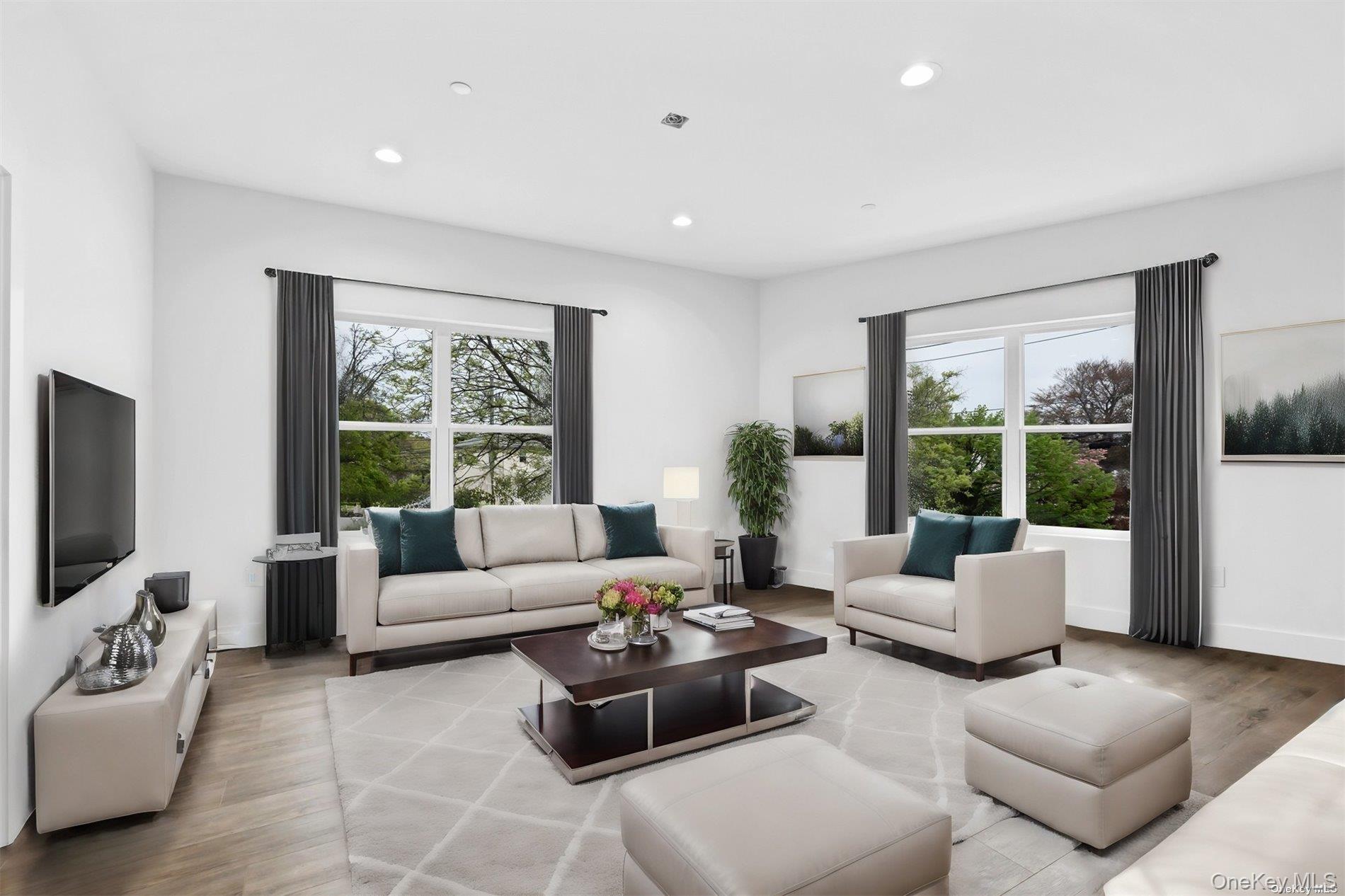 533 Greenwich Street # 1D, Hempstead, NY 11550