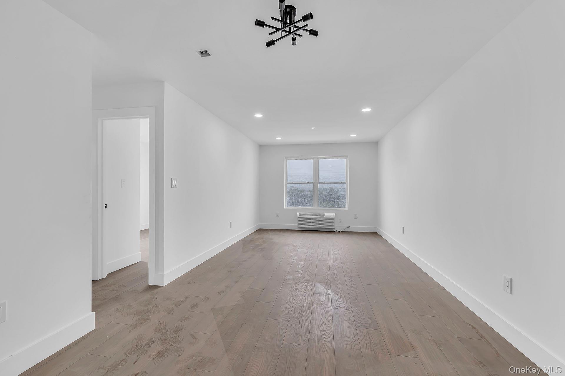 74 Broadway # 2A, Freeport, NY 11520