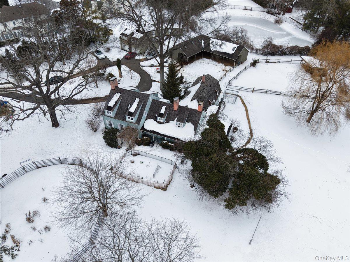 6 CALLAHAN Road, Fort Salonga, NY 11768