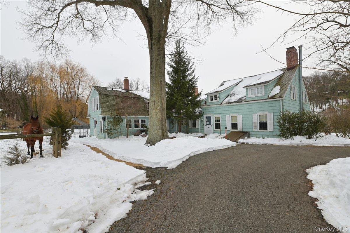 6 CALLAHAN Road, Fort Salonga, NY 11768