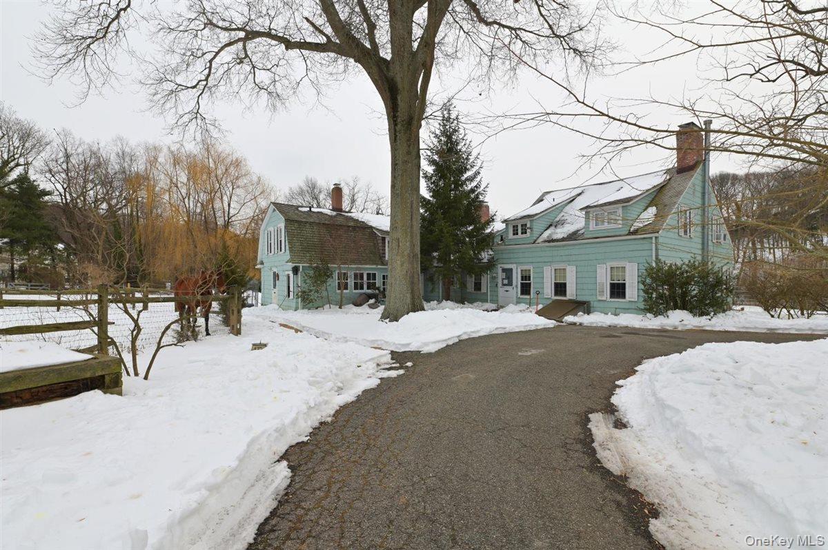 6 CALLAHAN Road, Fort Salonga, NY 11768