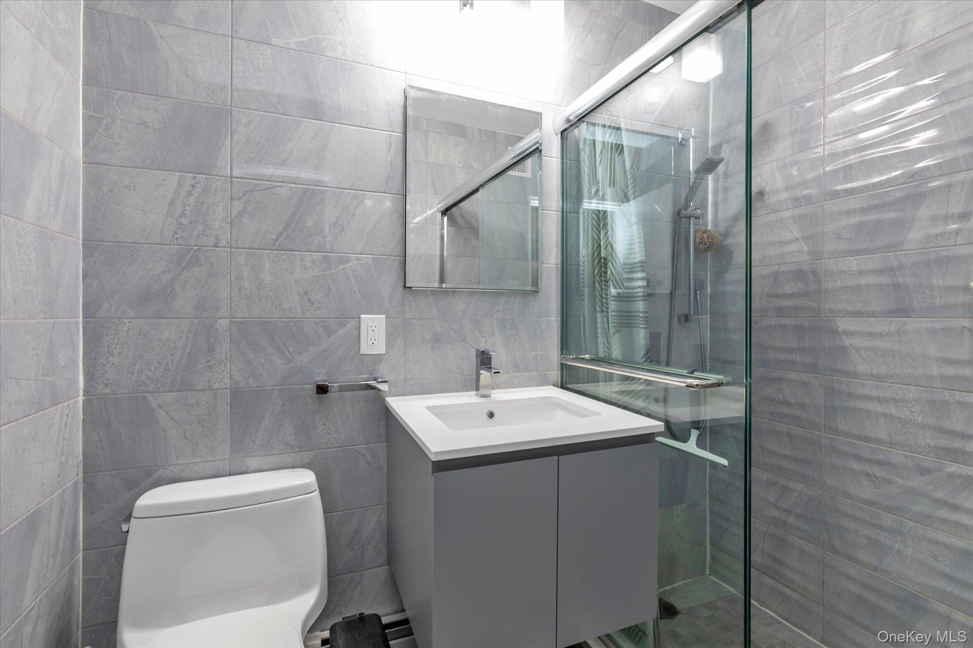 504 Merrick Road # 3G, Lynbrook, NY 11563