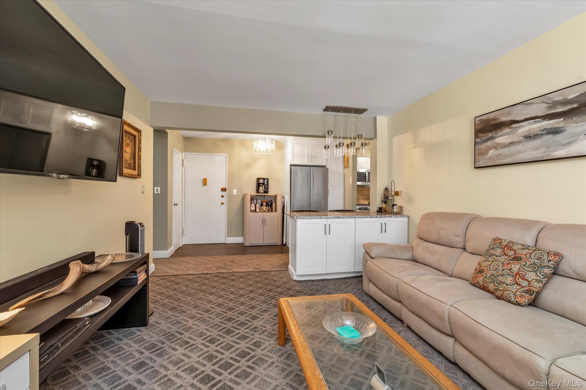 504 Merrick Road # 3G, Lynbrook, NY 11563