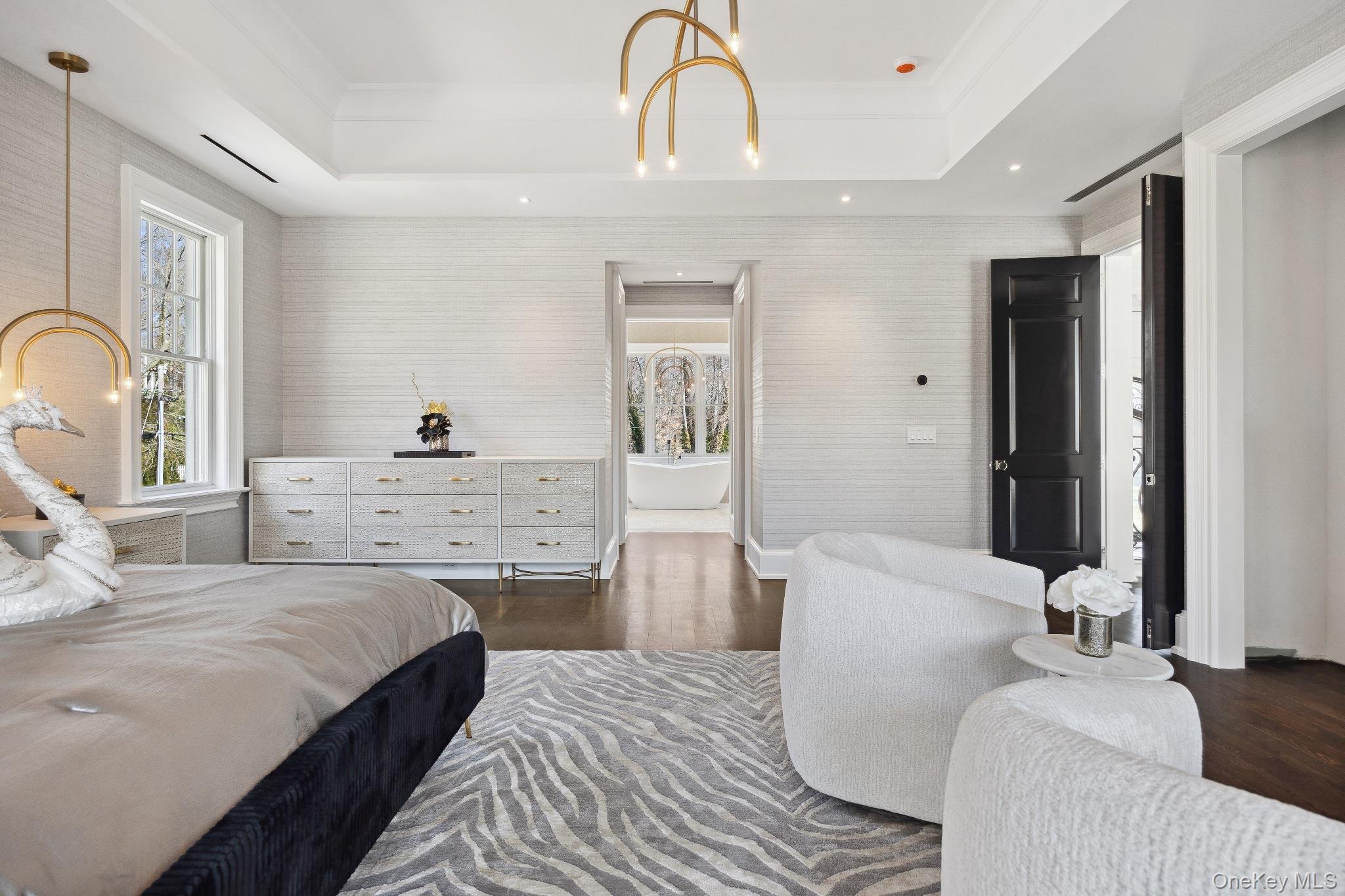 24 Landview Drive, Dix Hills, NY 11746