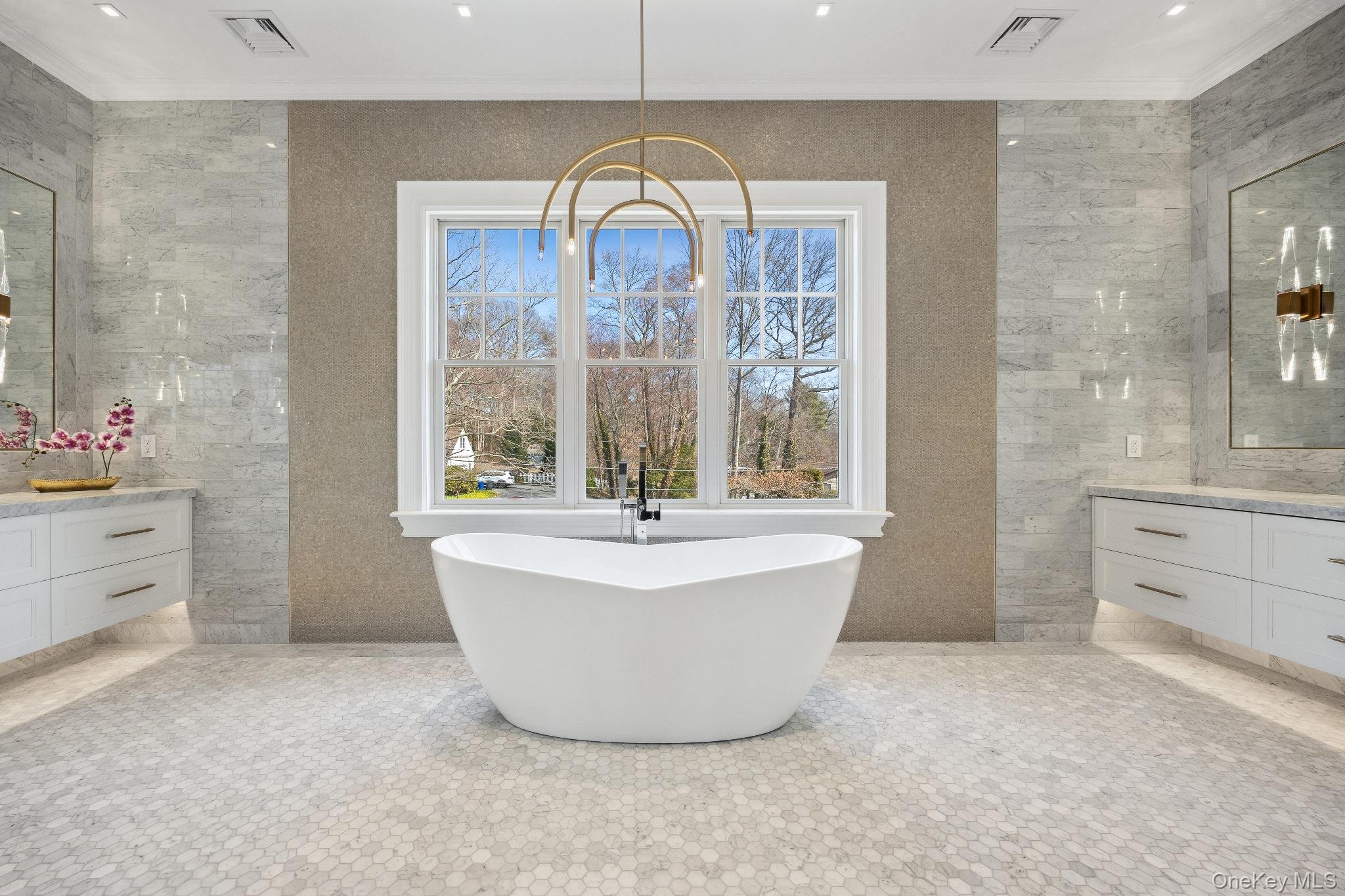 24 Landview Drive, Dix Hills, NY 11746