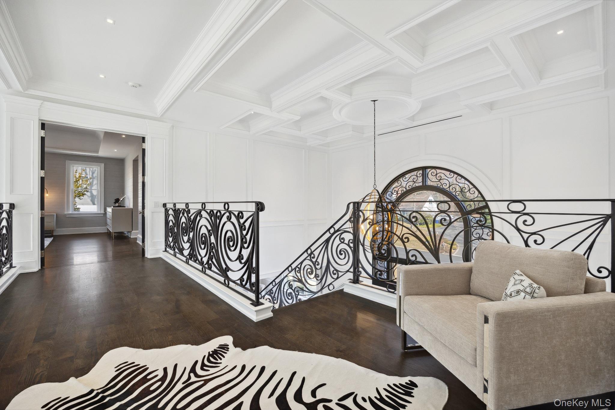 24 Landview Drive, Dix Hills, NY 11746