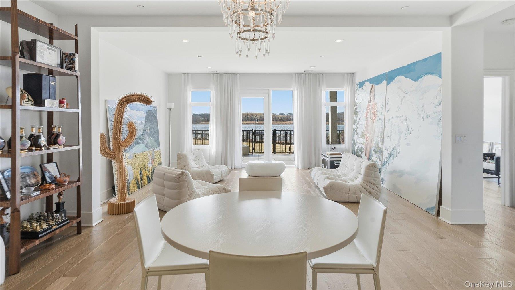 10 Shore Road # 108, Glenwood Landing, NY 11547