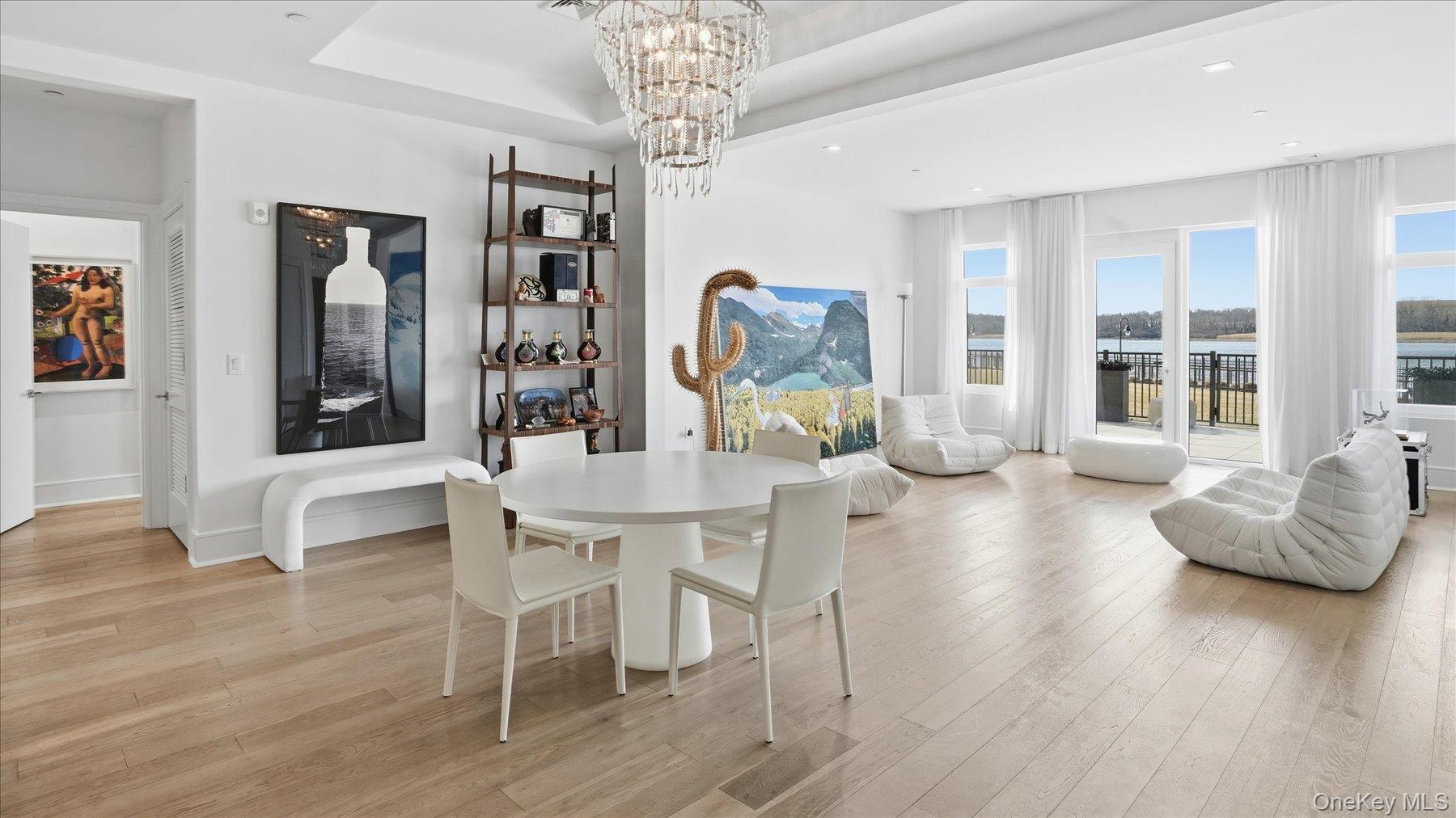 10 Shore Road # 108, Glenwood Landing, NY 11547