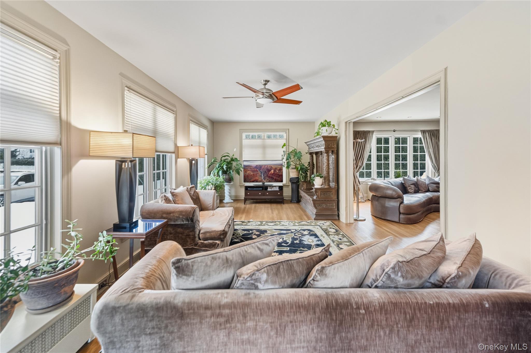 6 White Plains Road, Bronxville, NY 10708