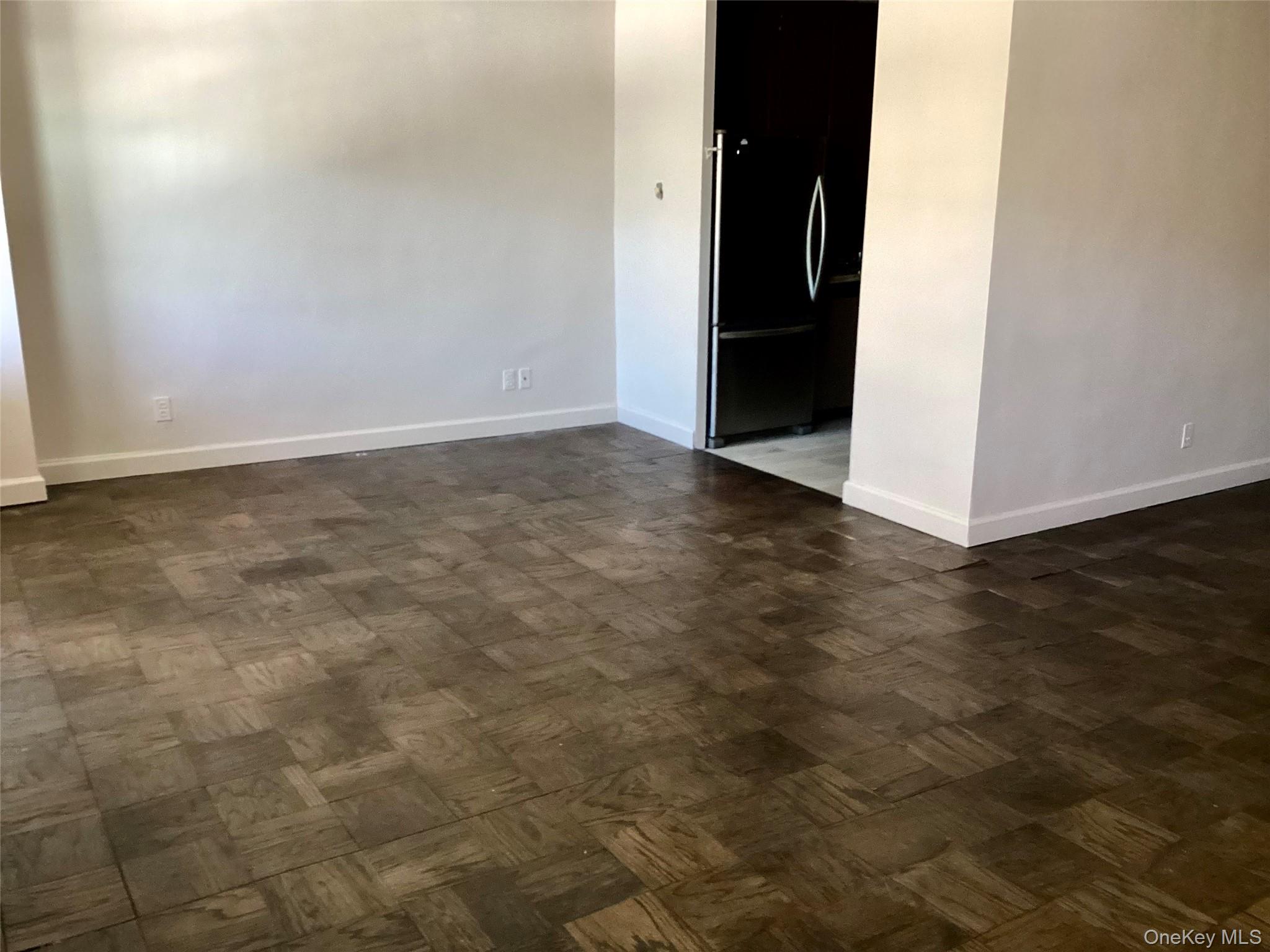 25 Neptune Boulevard # 4F, Long Beach, NY 11561