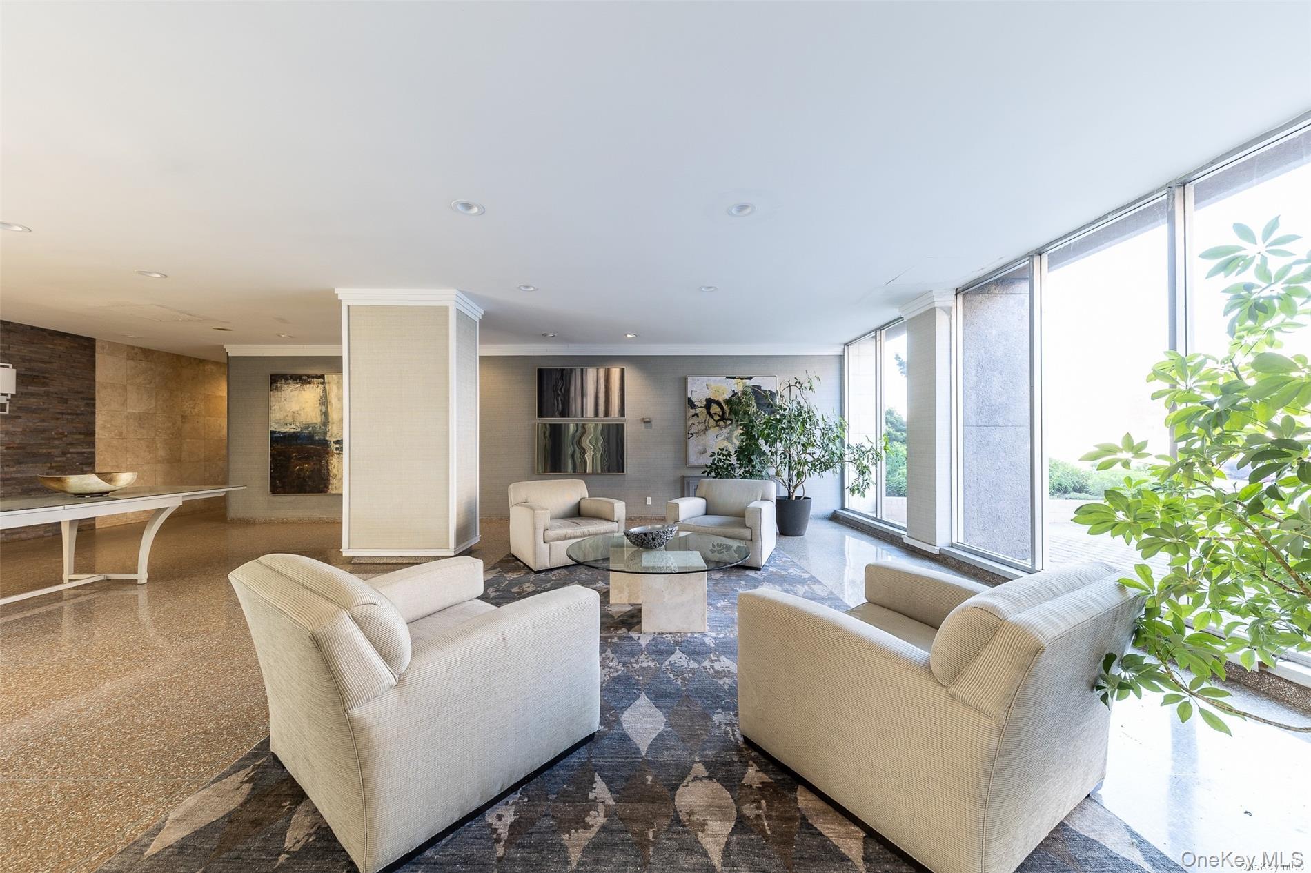 25 Neptune Boulevard # 4F, Long Beach, NY 11561