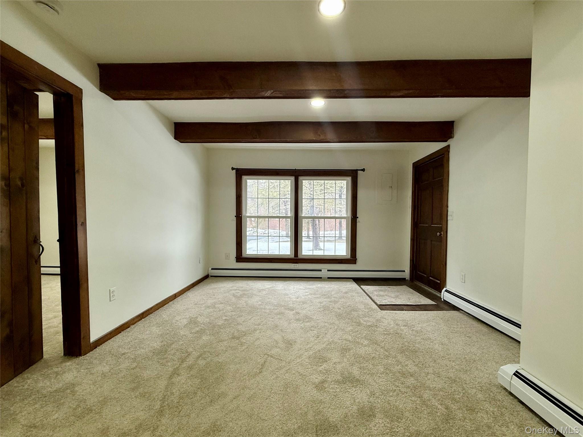 102 Fallkill Road # 1W, Hyde Park, NY 12538