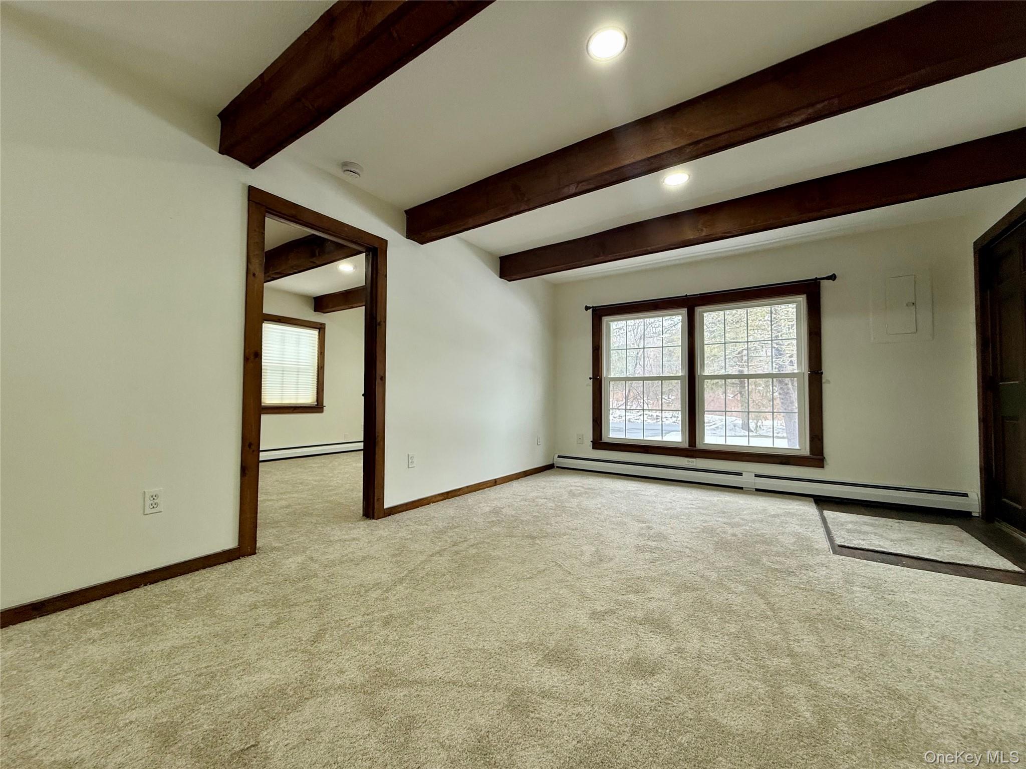 102 Fallkill Road # 1W, Hyde Park, NY 12538