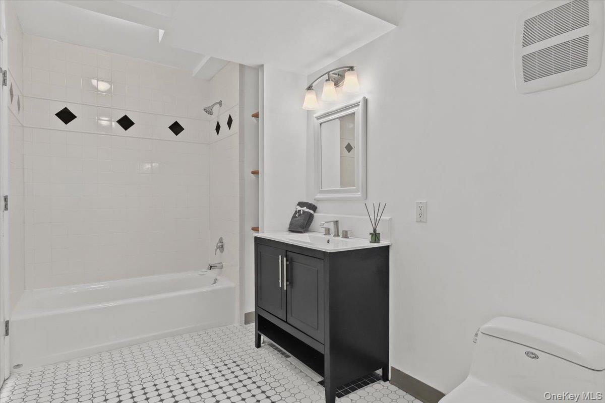 1265 N Ridge Road, Shrub Oak, NY 10588