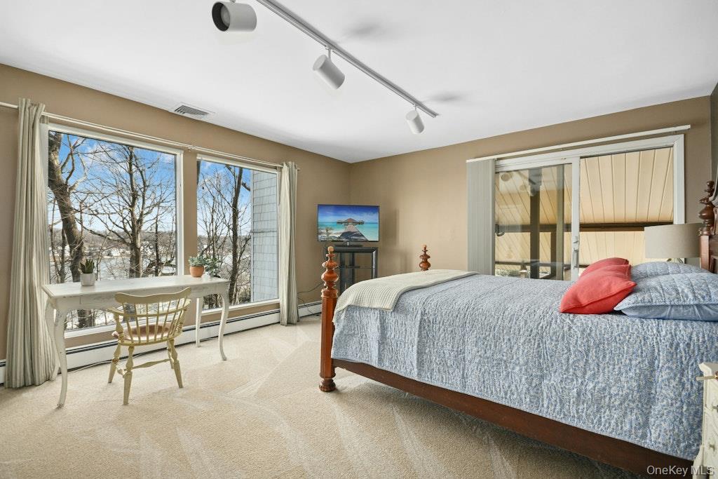 40 Idle Day Drive, Centerport, NY 11721