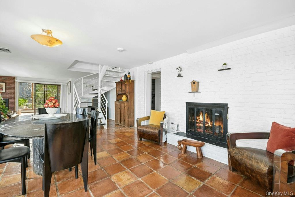 40 Idle Day Drive, Centerport, NY 11721