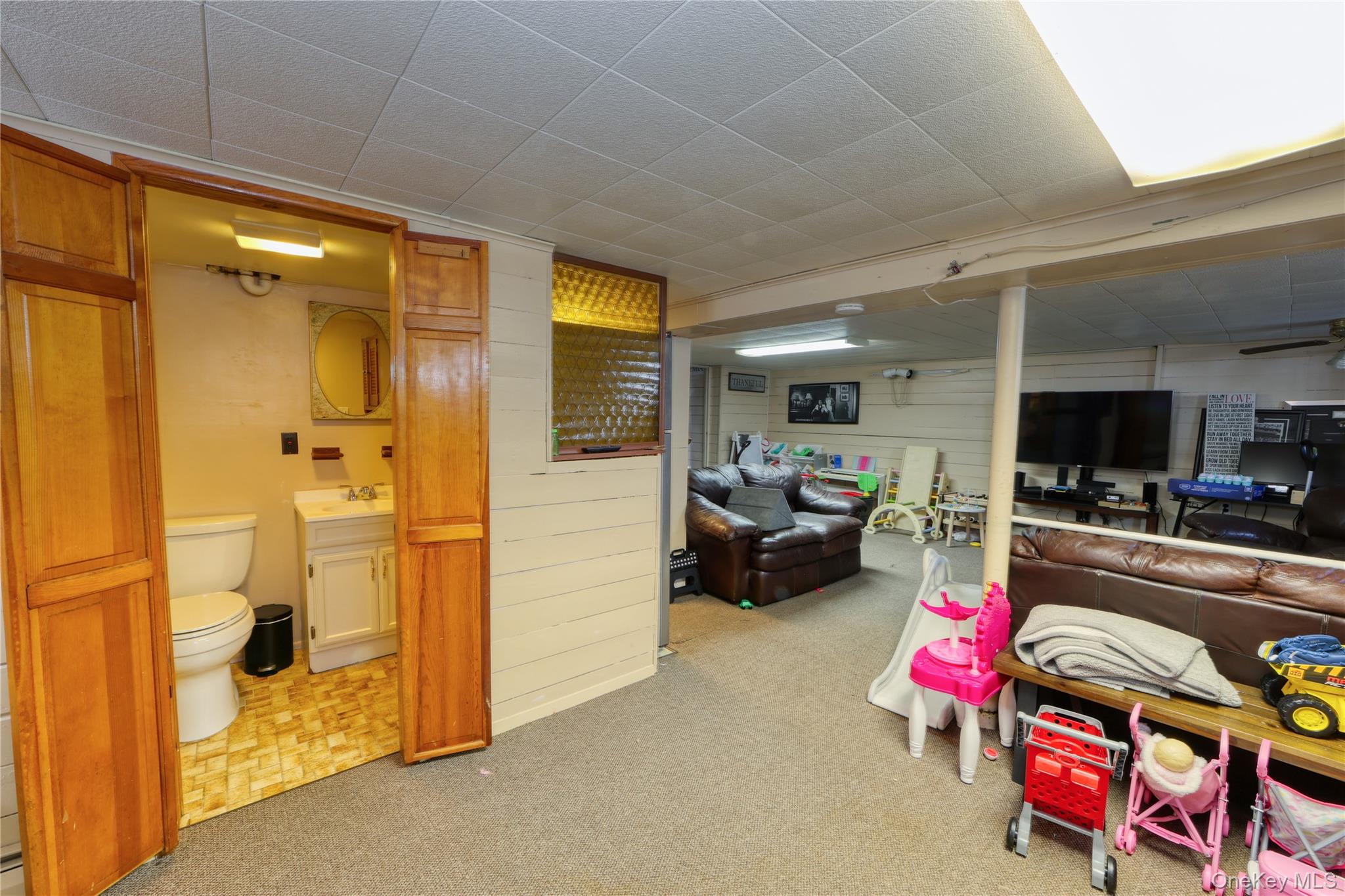 219 Pond Road, Bohemia, NY 11716