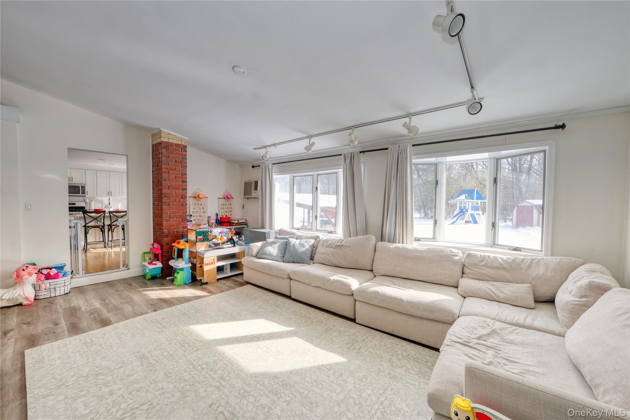 219 Pond Road, Bohemia, NY 11716