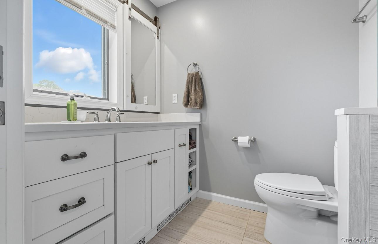 12 Crestview Drive, White Plains, NY 10604